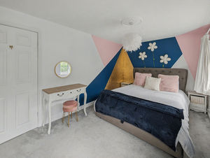 Photo 16- click for photo gallery